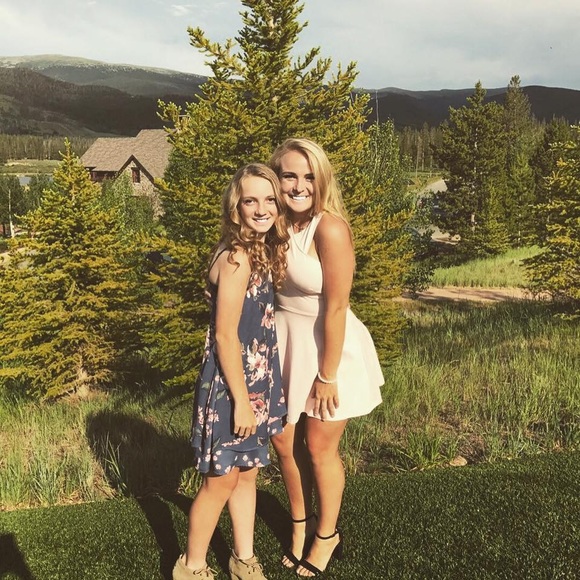 Dress - Picture 3 of 3